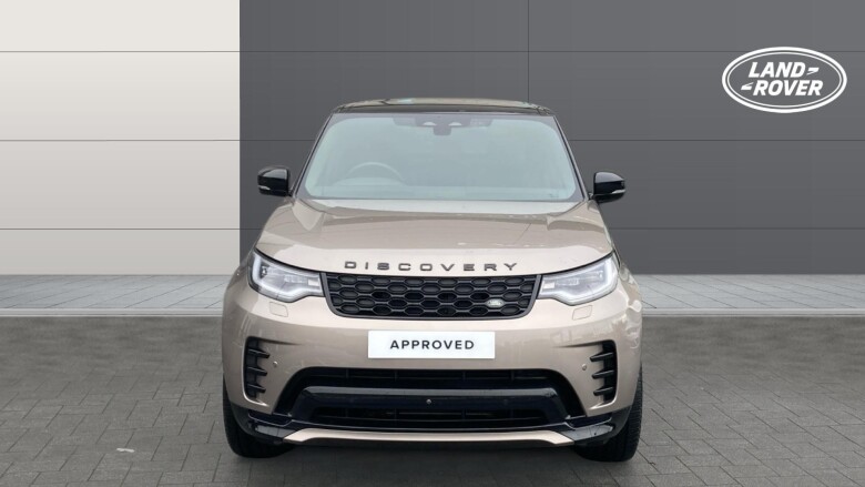 Land Rover Discovery 3.0 D300 Dynamic SE 5dr Auto Diesel Station Wagon